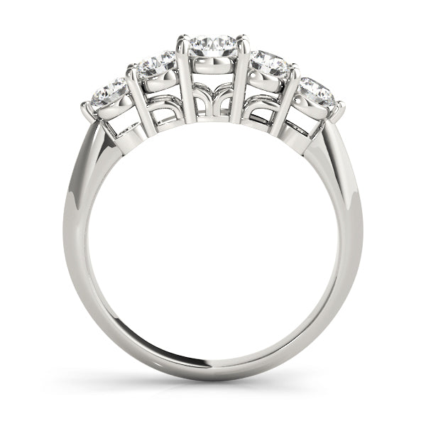 Round Diamond Wedding Ring