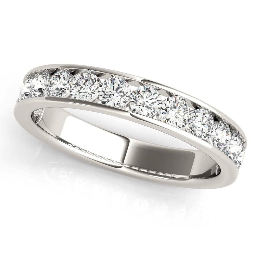 14 Diamond Round Wedding Ring