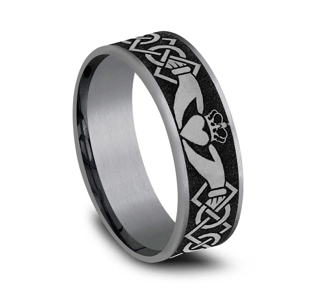 THE CLADDAGH