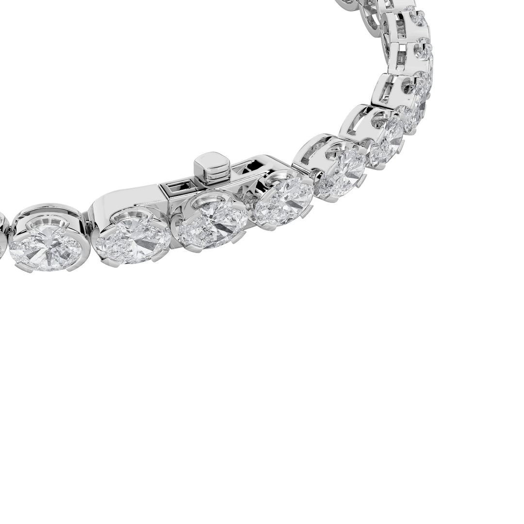 7Cttw Oval Shaped Lab Grown Diamond (F/VS) TennisBracelet in 14K Gold