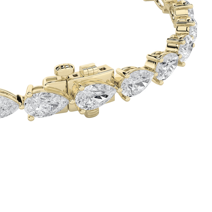 8Cttw Pear Shaped Lab Grown Diamond (F/VS) East West Bracelet in 14K Gold
