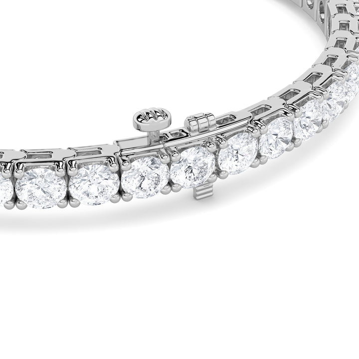 8Cttw Round Shaped Lab Grown Diamond (F/VS) Bracelet in 14K Gold