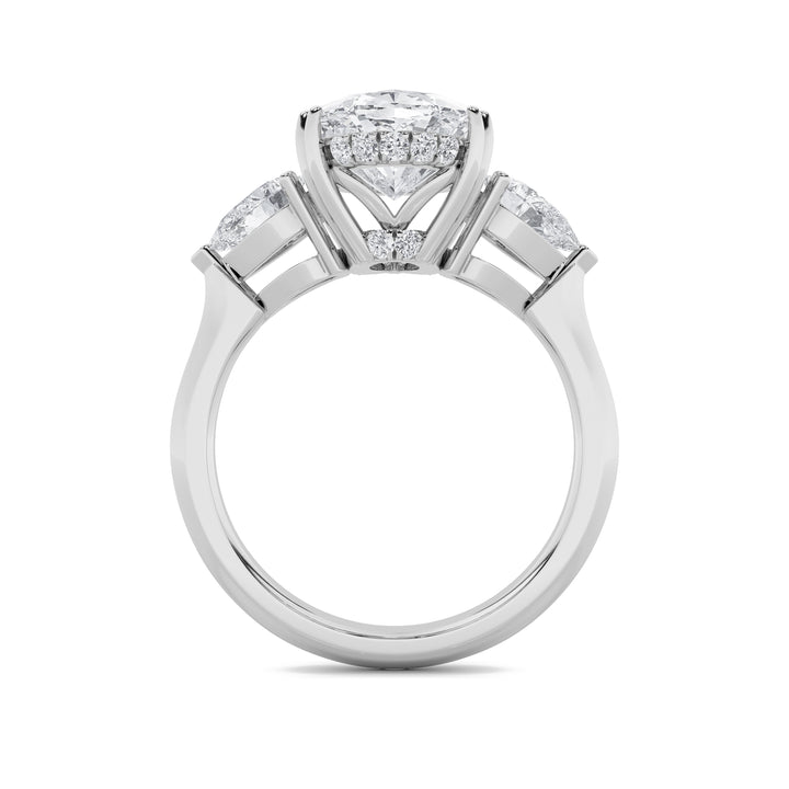 6.5Cttw Oval Shaped Lab Grown Diamond (F/VS) BoldStatement Accented Ring in 14K Gold