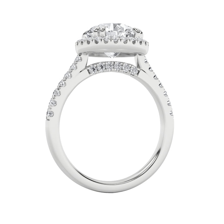 5Cttw Round Shaped Lab Grown Diamond (F/VS) Classic Halo Accented Engagement Ring in 14K Gold