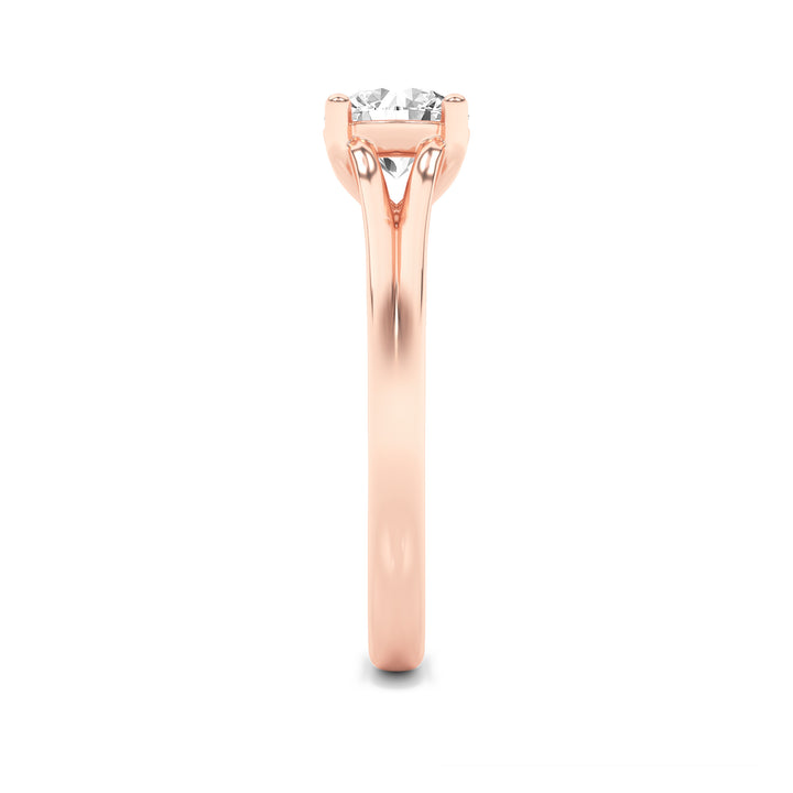 1Cttw Round Shaped Lab Grown Diamond (F/VS) SplitShank Solitaire Engagement Ring in 14K Gold