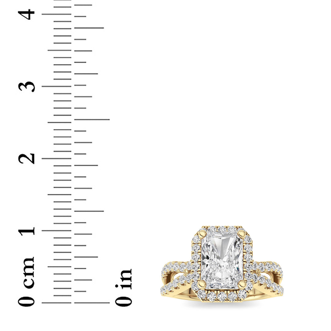 2Cttw Radiant Shaped Lab Grown Diamond (F/VS)  Ring in 14K Gold