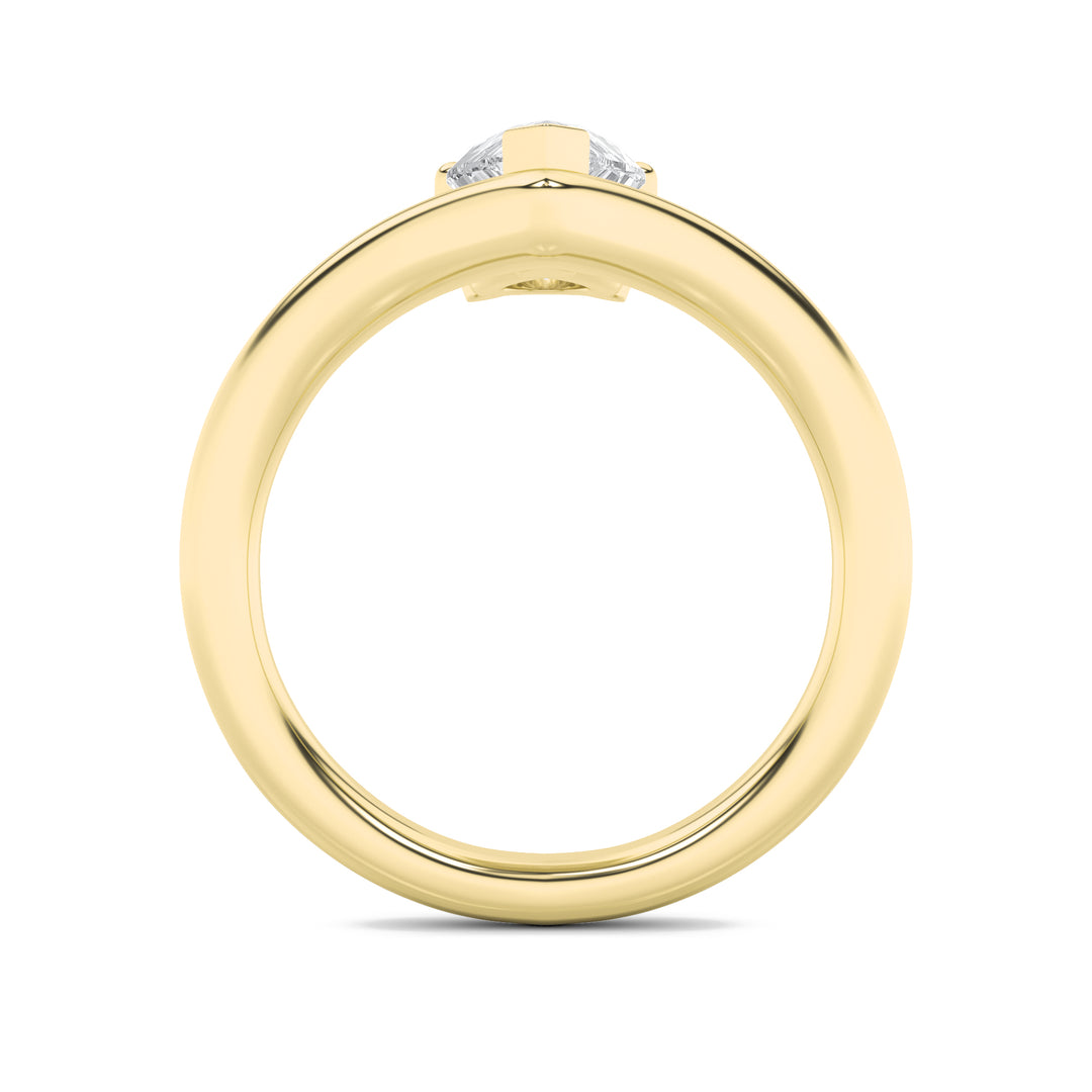 1.5Cttw Pear Shaped Lab Grown Diamond (F/VS) Chevron Solitaire Engagement Ring in 14K Gold