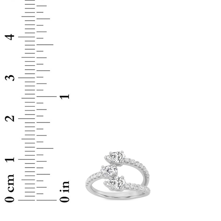 1Cttw Oval Shaped Lab Grown Diamond (F/VS) Three Stone Fashion Ring in 14K Gold