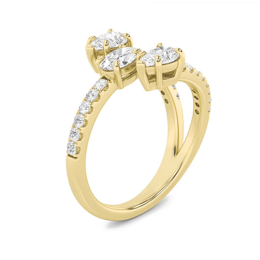 1Cttw Oval Shaped Lab Grown Diamond (F/VS) Three Stone Fashion Ring in 14K Gold