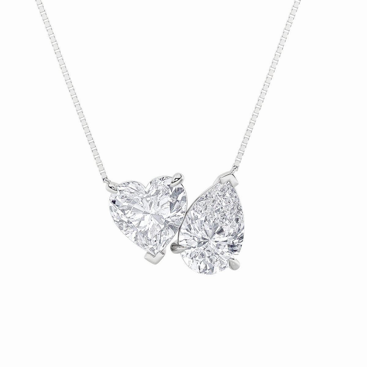 2Cttw Pear Shaped Lab Grown Diamond (F/VS) Heart Shaped Necklace in 14K Gold