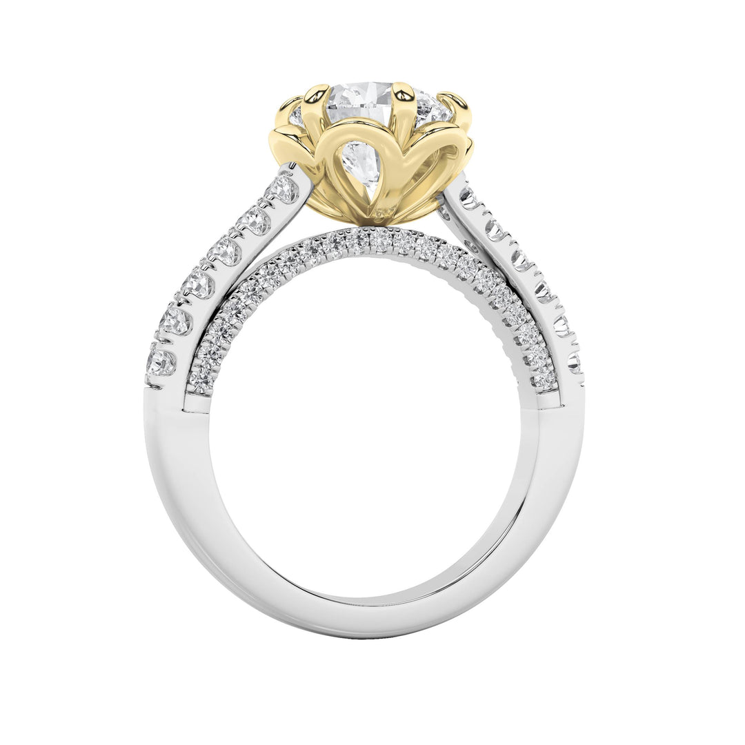 2.5Cttw Round Shaped Lab Grown Diamond (F/VS) TwoTone Solitaire Engagement Ring in 14K Gold