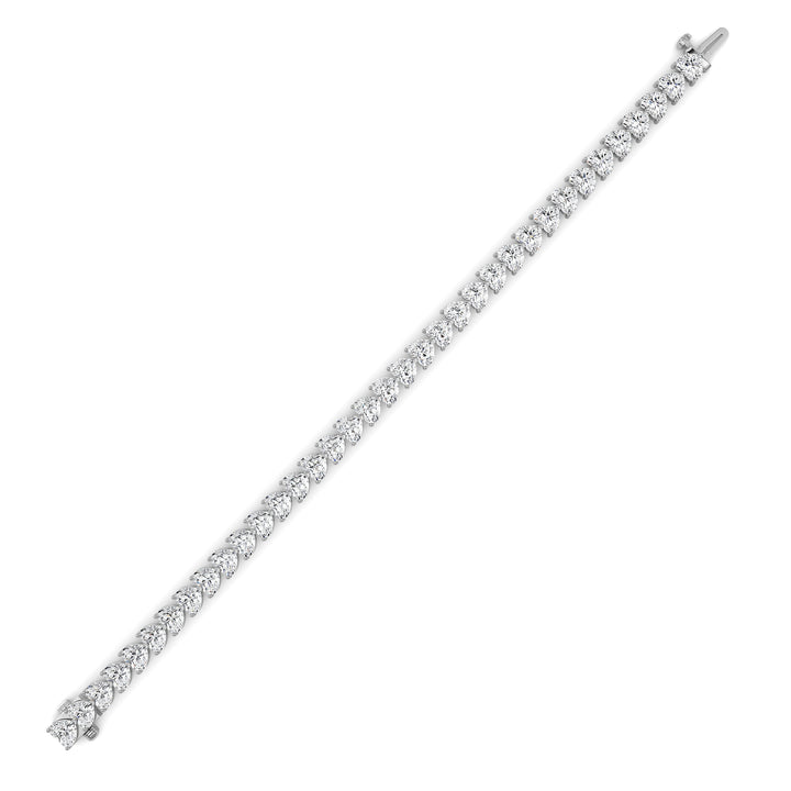 18Cttw Heart Lab Grown Diamond (F/VS ) Bracelet Bracelet in 14K Gold