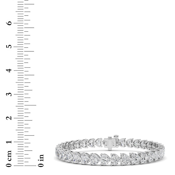 18Cttw Heart Lab Grown Diamond (F/VS ) Bracelet Bracelet in 14K Gold