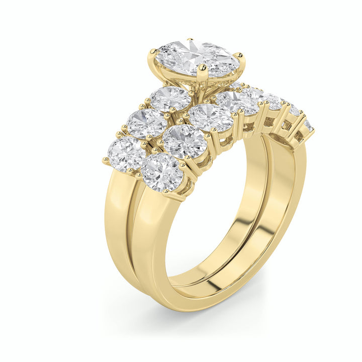 3.5Cttw Oval Shaped Lab Grown Diamond (G/VS) Bridal Set with Matching Band and  Ring in 14K Gold