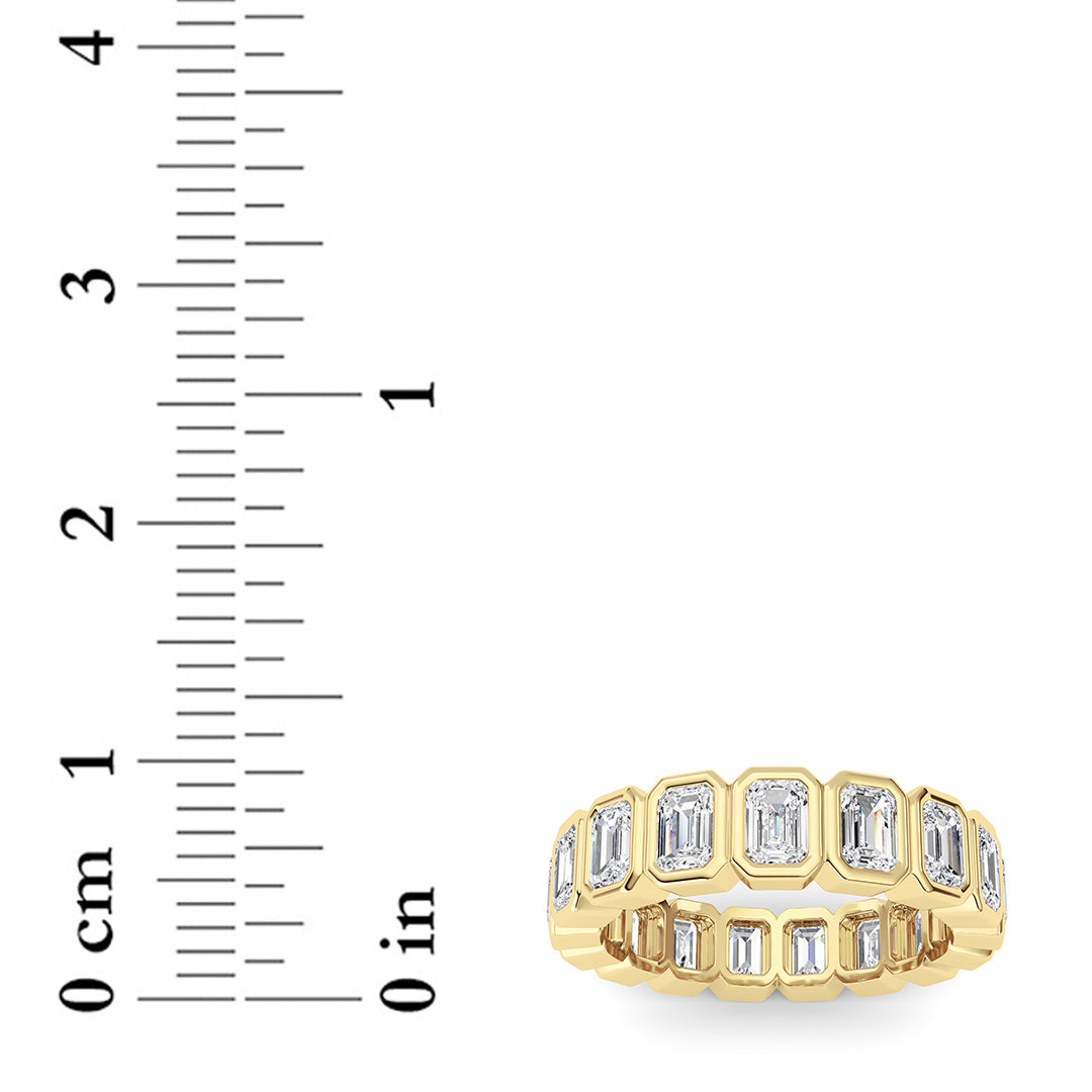 2.5Cttw Emerald Shaped Lab Grown Diamond (F/VS) Eternity Band Ring in 14K Gold - Size 5