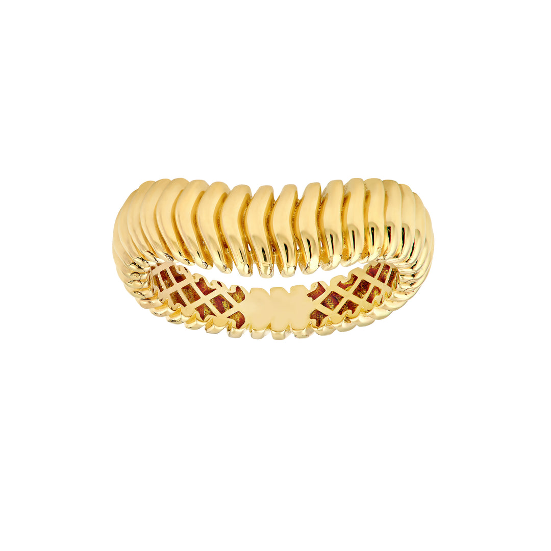 Wavy Design Band Ring